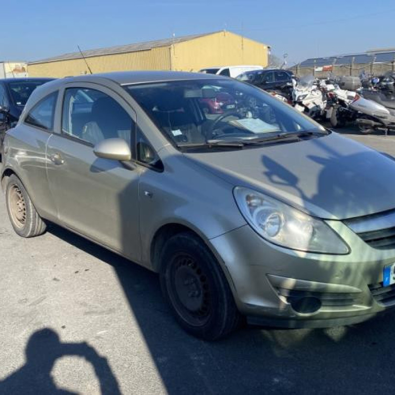 Baie de pare brise OPEL CORSA D Photo n°6