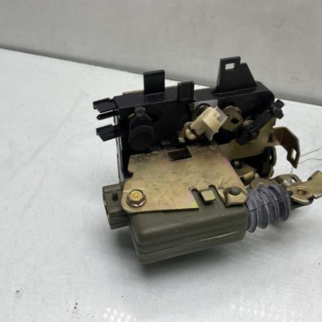 Serrure avant droit RENAULT MEGANE 1