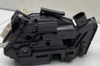 Serrure avant droit VOLKSWAGEN SCIROCCO 3