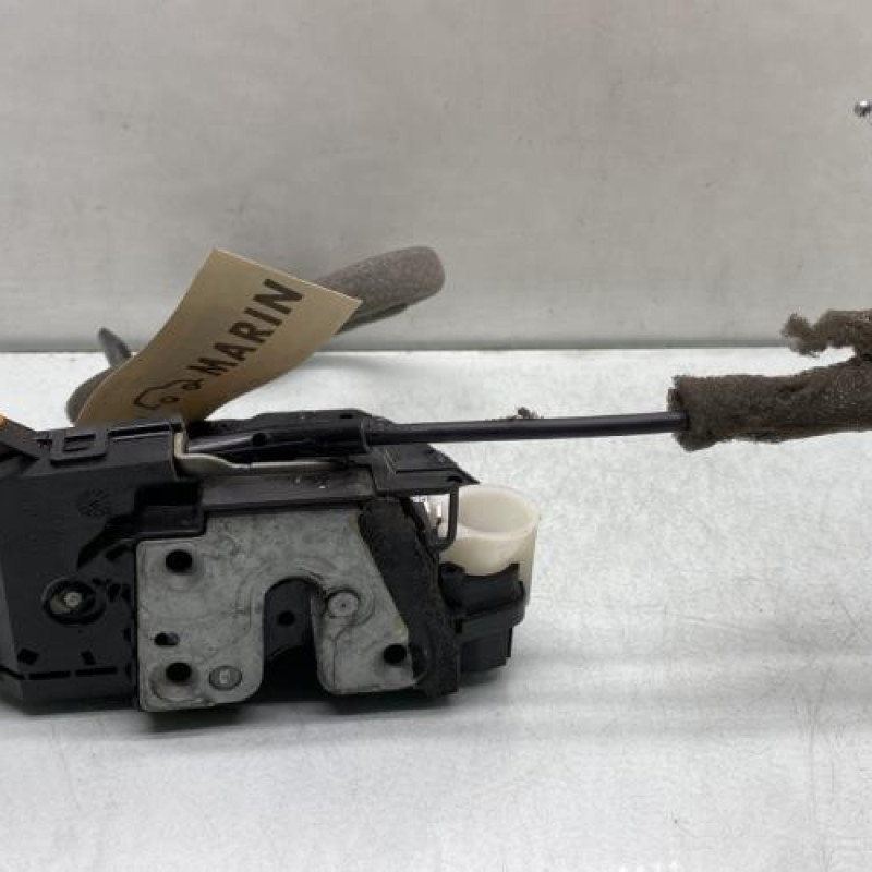 Serrure avant gauche RENAULT CLIO 4 Photo n°1