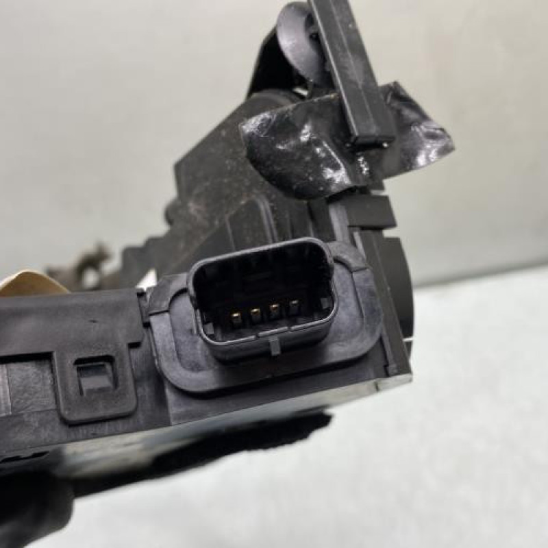 Serrure avant gauche RENAULT CLIO 4 Photo n°5