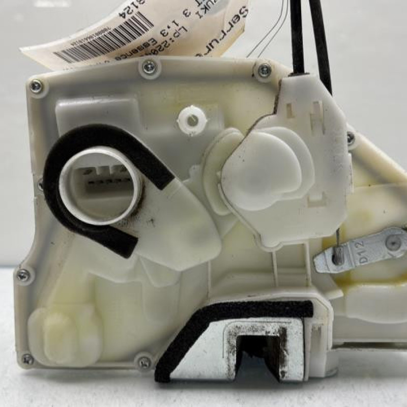 Serrure avant gauche SUZUKI SWIFT 3 Photo n°4