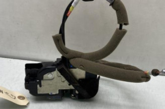 Serrure avant droit RENAULT KOLEOS 1