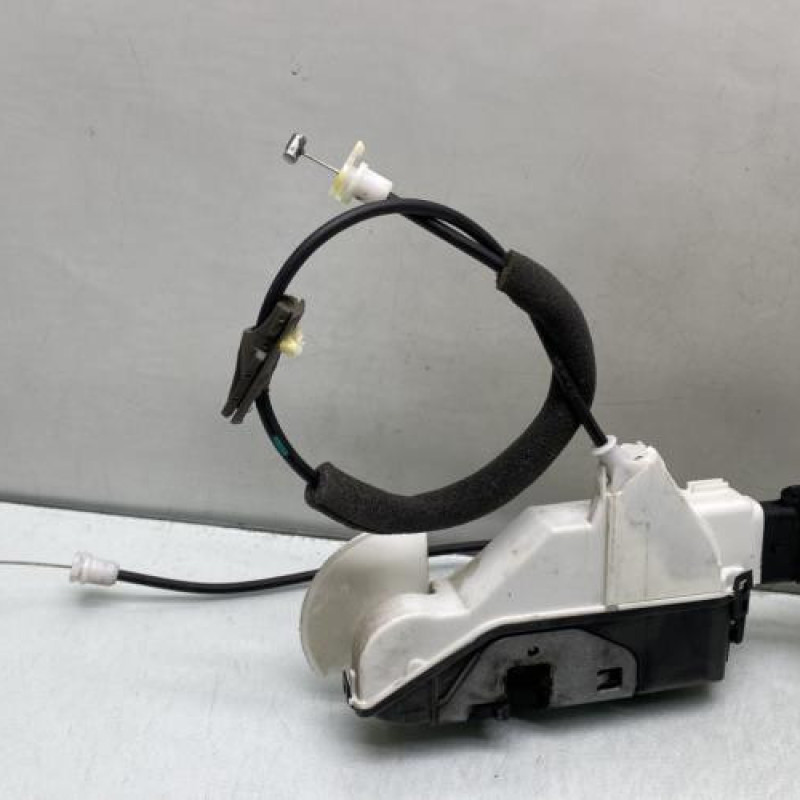 Serrure avant gauche PEUGEOT 3008 1 Photo n°5