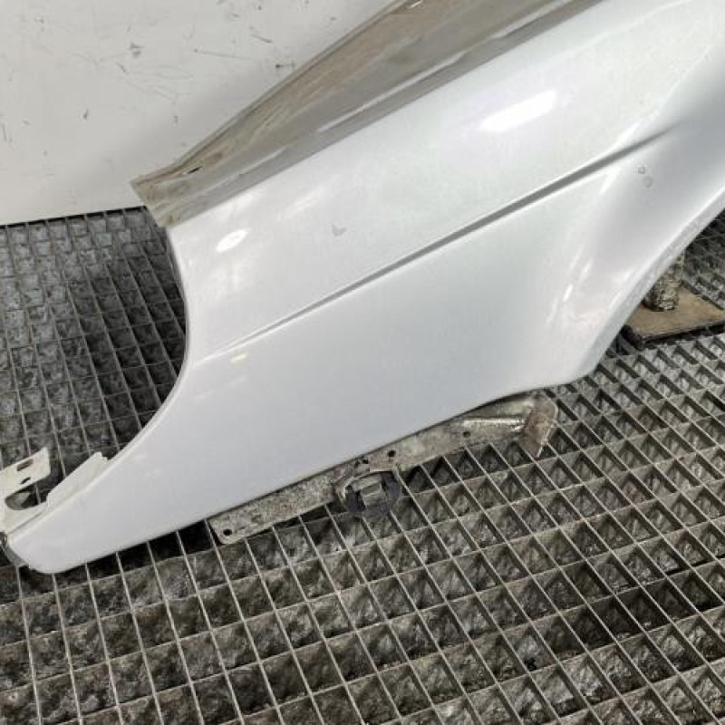 Aile avant gauche SAAB 9.5 1 Photo n°2