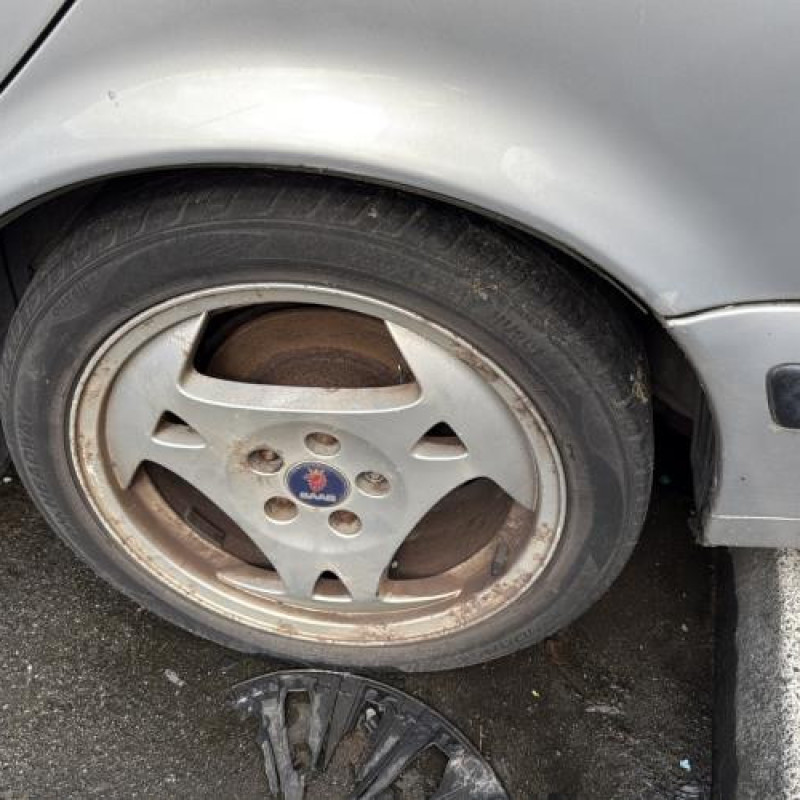 Aile avant gauche SAAB 9.5 1 Photo n°9