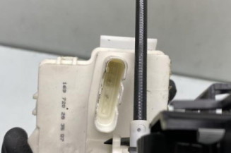 Serrure avant droit MERCEDES CLASSE R 251