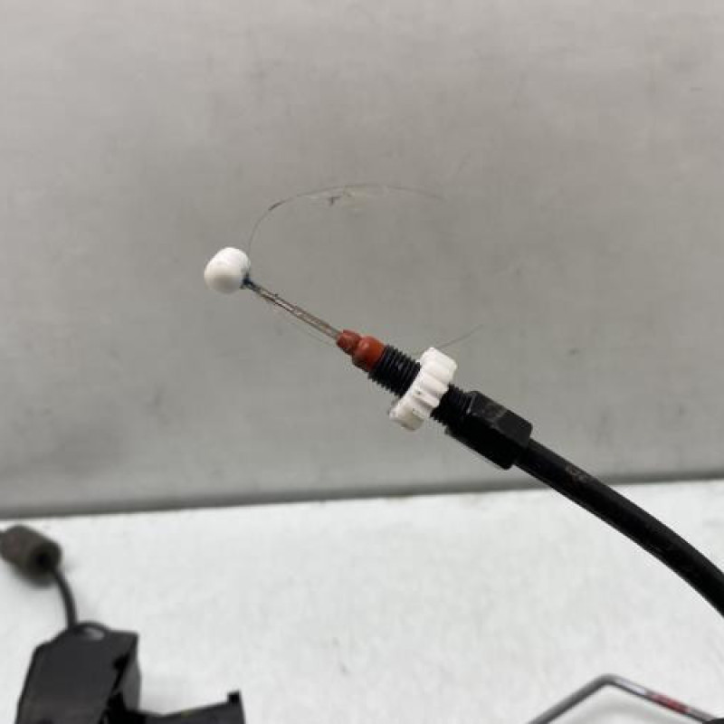 Serrure avant gauche MERCEDES CLASSE R 251 Photo n°2