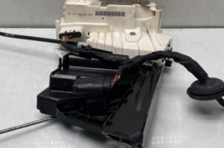 Serrure avant gauche MERCEDES CLASSE R 251