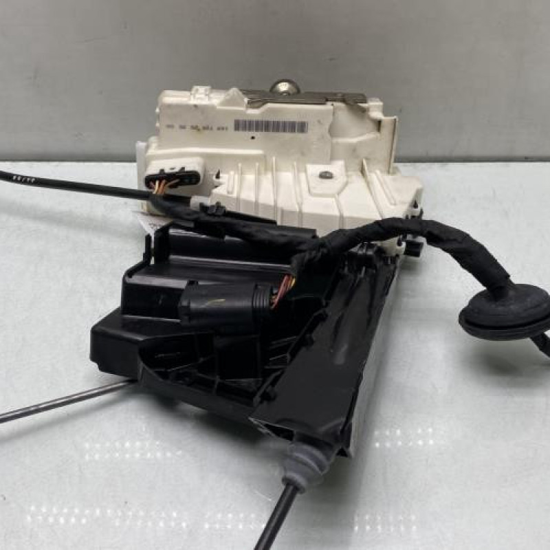 Serrure avant gauche MERCEDES CLASSE R 251 Photo n°3