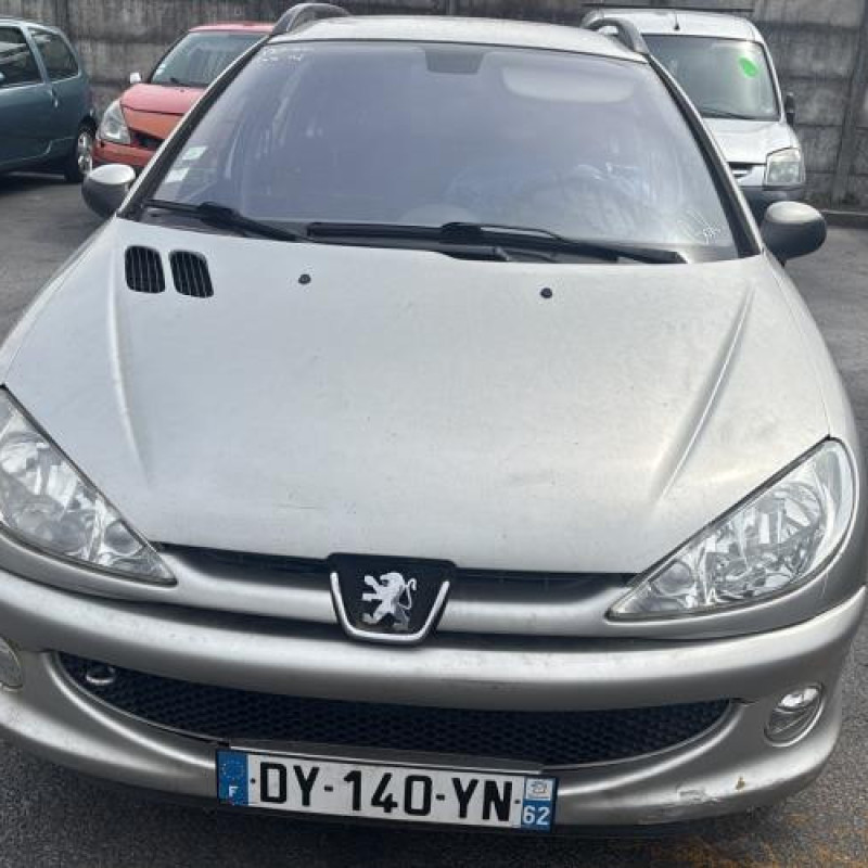 Charniere de capot PEUGEOT 206 Photo n°11