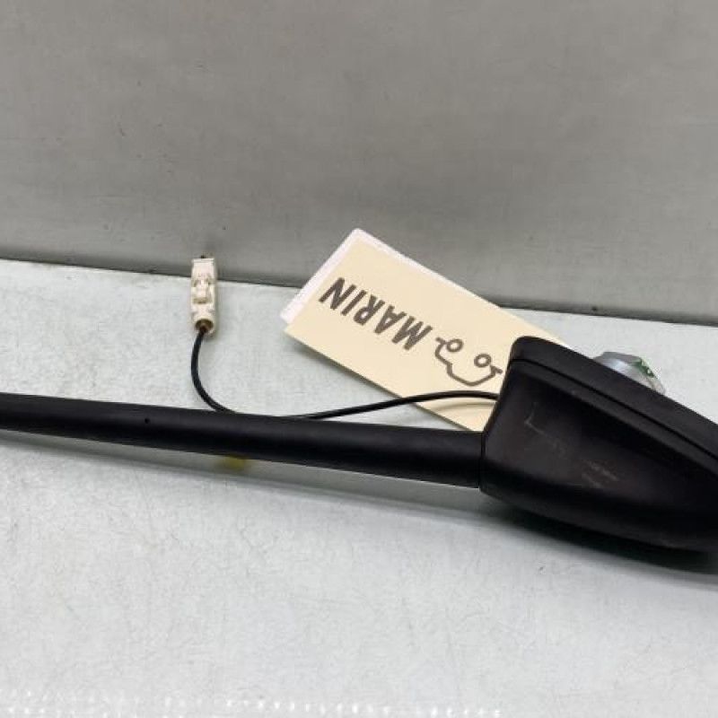 Antenne OPEL VIVARO 3 Photo n°1