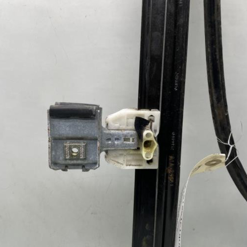 Leve vitre electrique avant droit CHRYSLER GRAND VOYAGER 4 Photo n°2