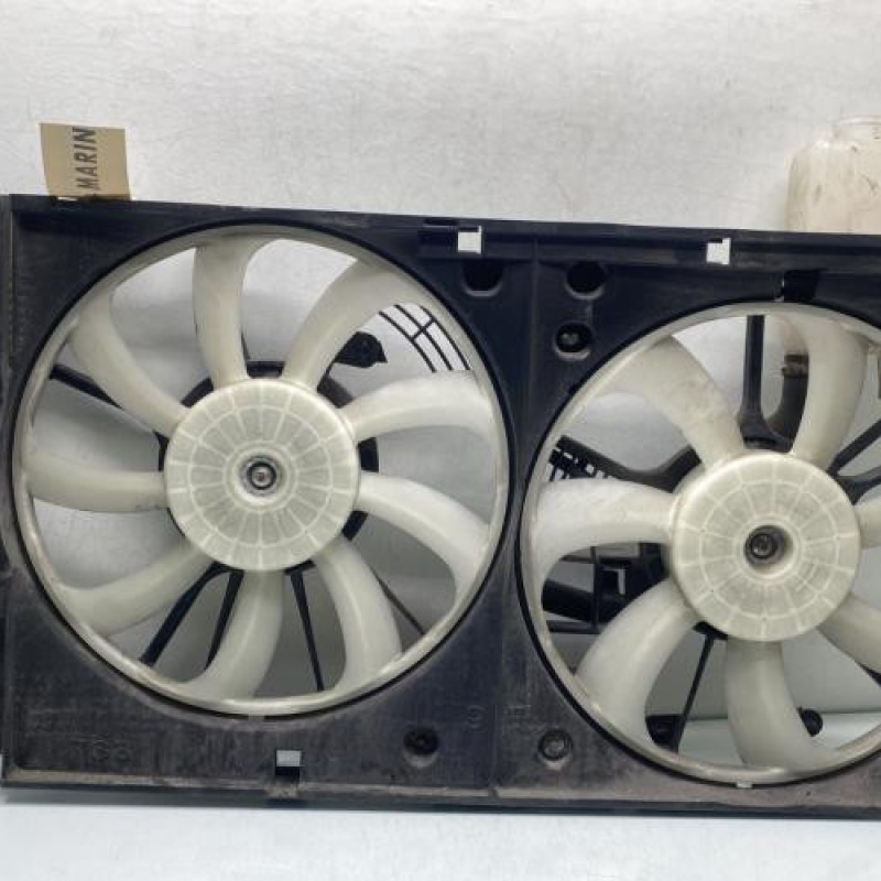Moto ventilateur radiateur TOYOTA PRIUS 4 Photo n°1