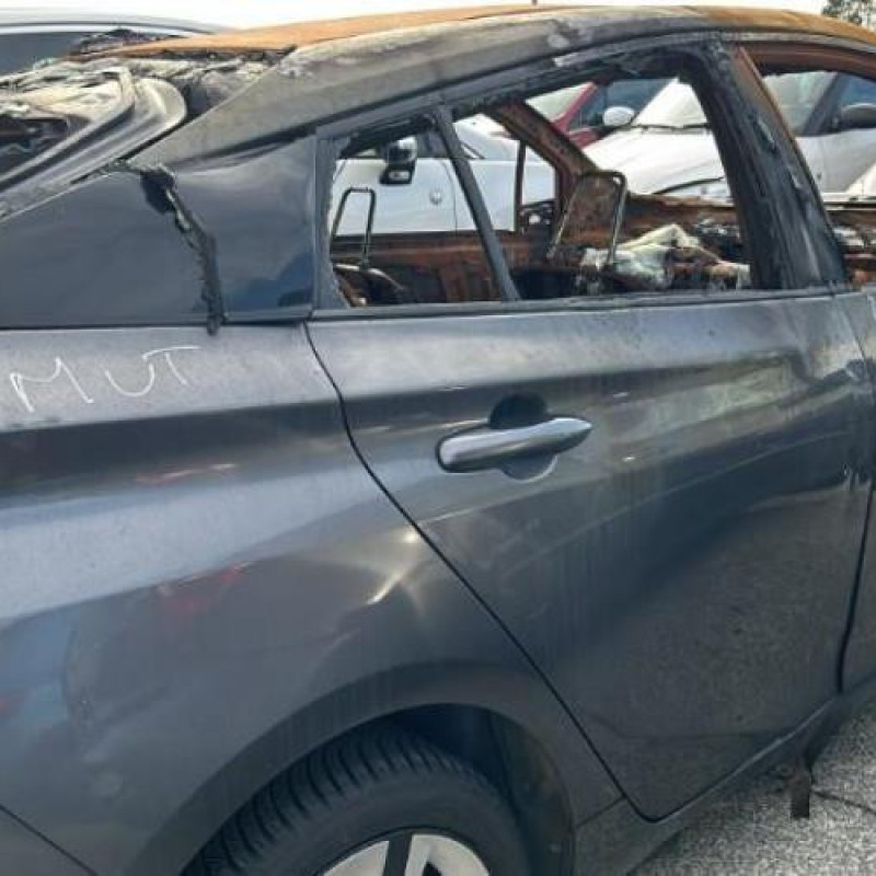 Moto ventilateur radiateur TOYOTA PRIUS 4 Photo n°12