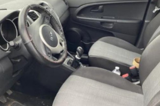 Face avant KIA VENGA