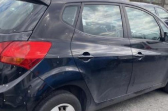 Face avant KIA VENGA