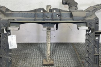 Face avant FORD FIESTA 5 Photo n°1