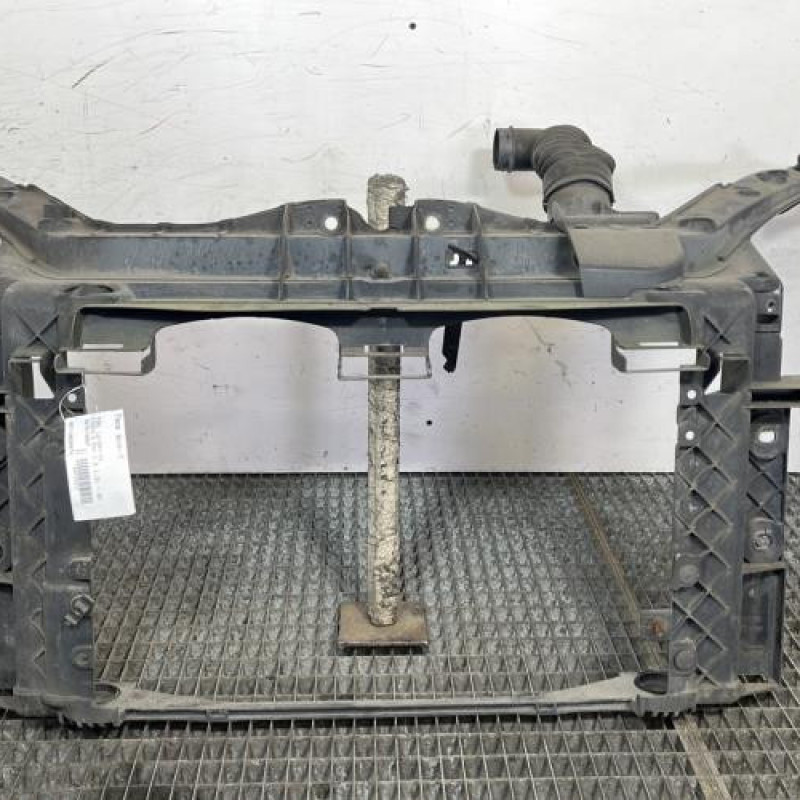 Face avant FORD FIESTA 5 Photo n°1