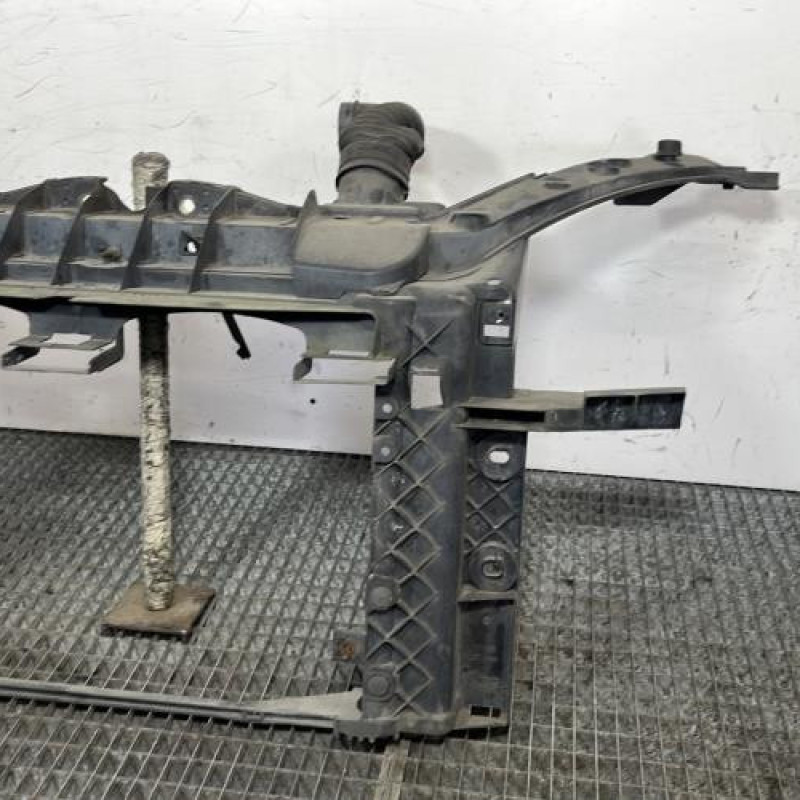 Face avant FORD FIESTA 5 Photo n°3