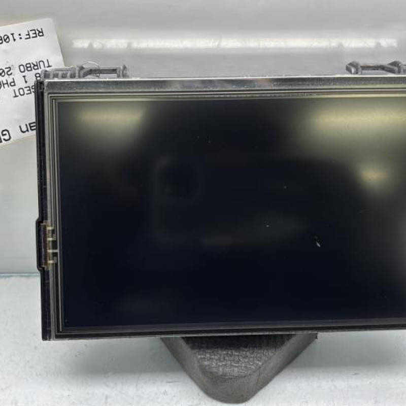 Ecran GPS PEUGEOT 208 1 Photo n°1