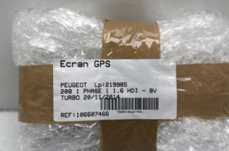 Ecran GPS PEUGEOT 208 1