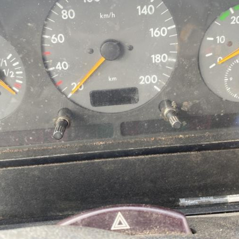 Face avant VOLKSWAGEN LT 2 Photo n°14