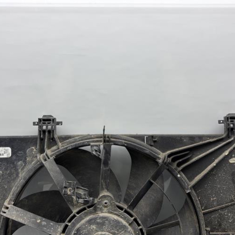 Moto ventilateur radiateur FORD FIESTA 6 Photo n°4