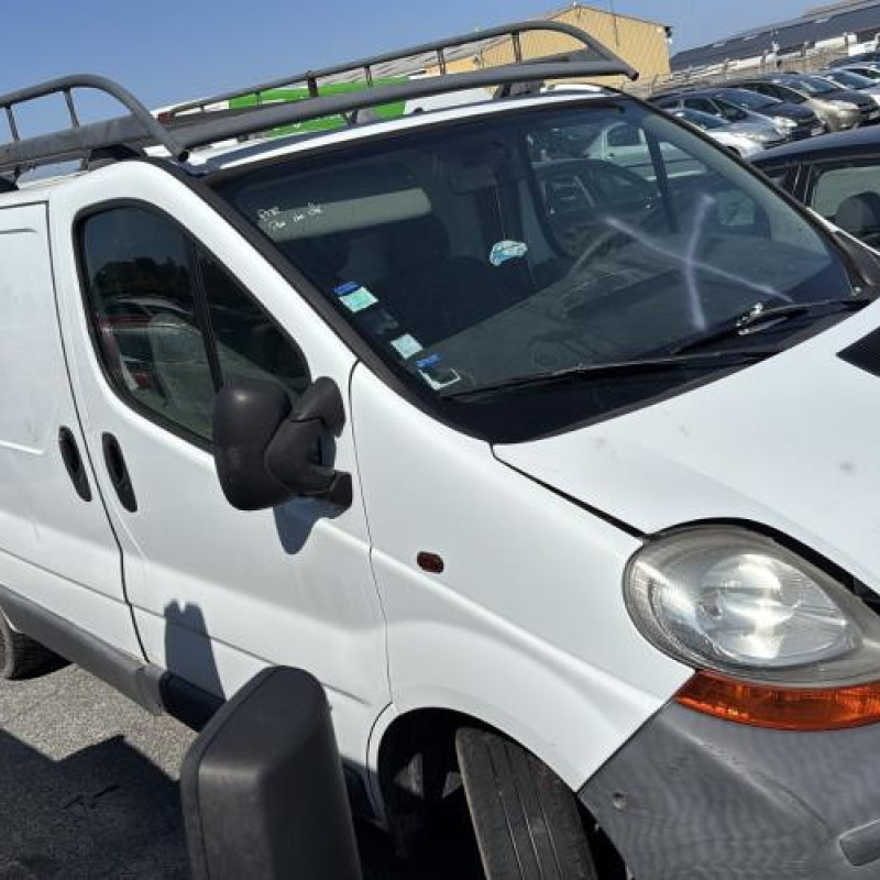 Face avant RENAULT TRAFIC 2 Photo n°11