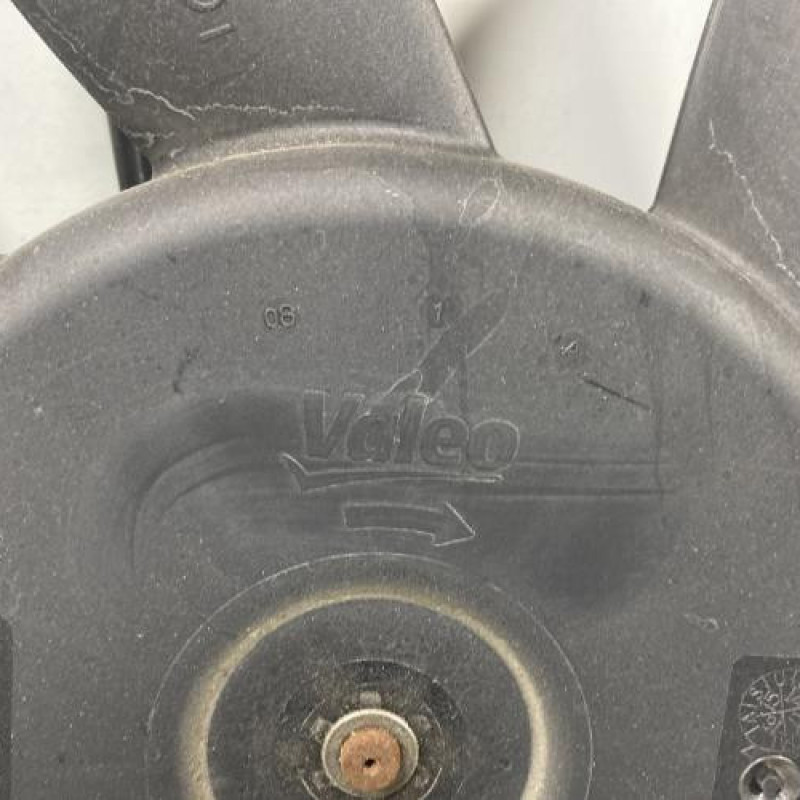 Moto ventilateur radiateur RENAULT MEGANE 4 Photo n°4