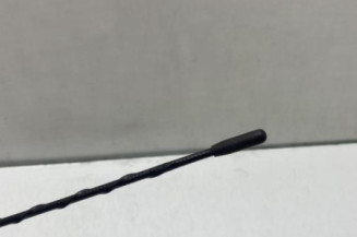 Antenne PEUGEOT 208 1