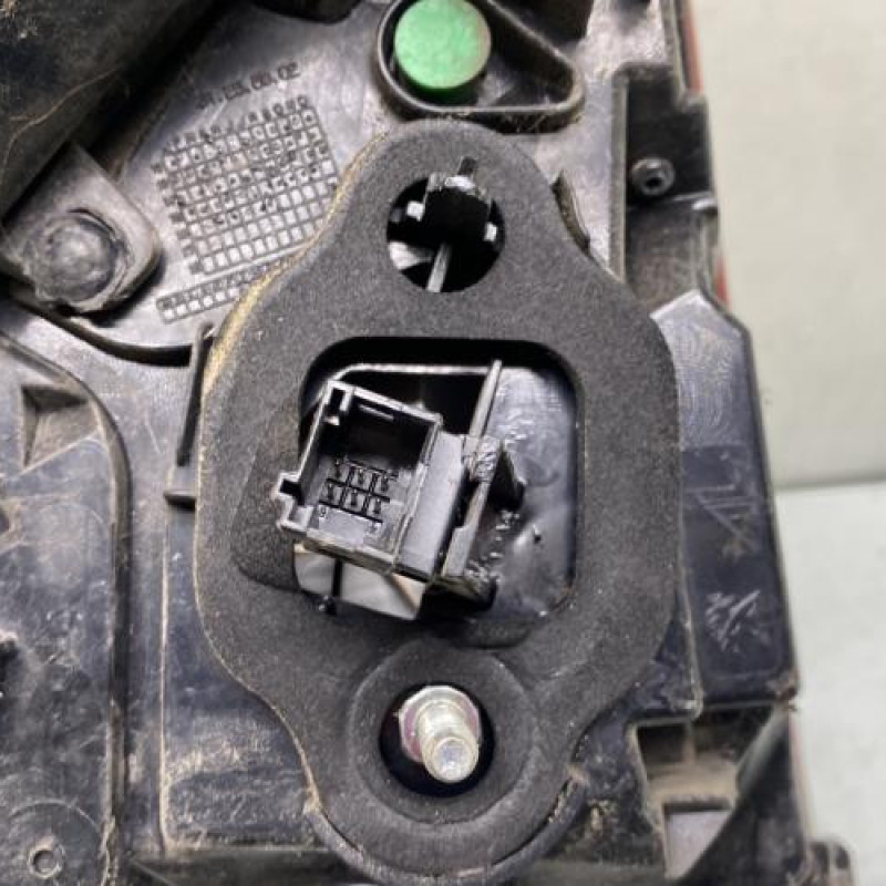 Feu arriere principal droit (feux) PEUGEOT 308 2 Photo n°3