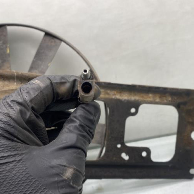 Moto ventilateur radiateur RENAULT EXPRESS Photo n°3