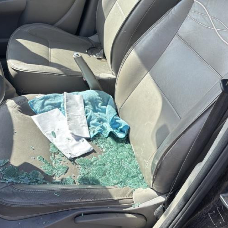 Feu arriere principal droit (feux) RENAULT CLIO 3 Photo n°18