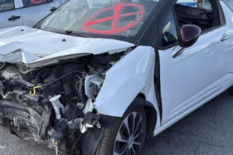 Custode arriere gauche CITROEN DS3