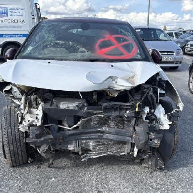 Custode arriere gauche CITROEN DS3 Photo n°12