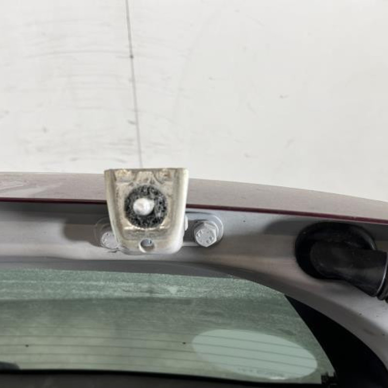 Malle/Hayon arriere CITROEN DS3 Photo n°8