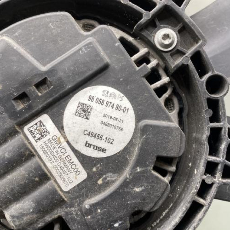 Moto ventilateur radiateur OPEL VIVARO 3 Photo n°5