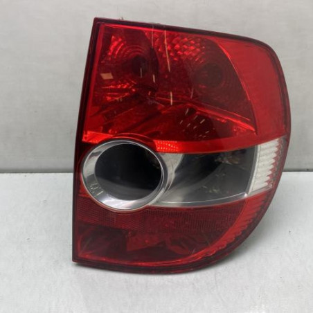 Feu arriere principal droit (feux) VOLKSWAGEN FOX Photo n°1