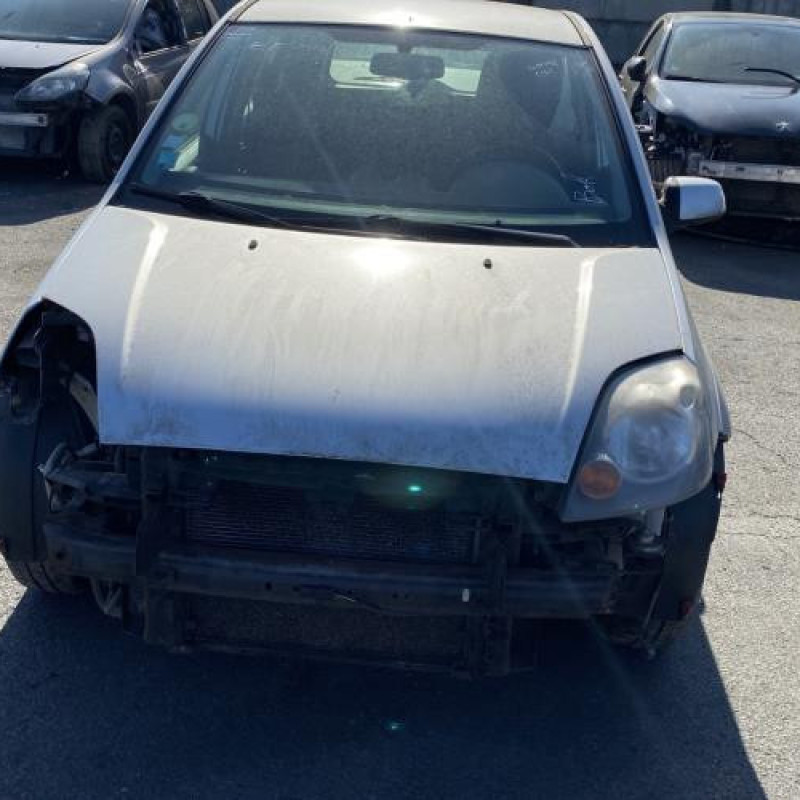 Feu arriere principal droit (feux) FORD FIESTA 5 Photo n°14