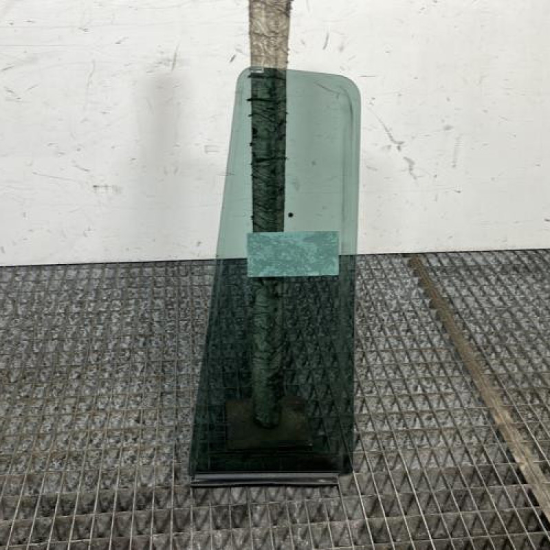 Custode arriere droit (porte) OPEL ZAFIRA B Photo n°4