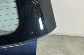 Malle/Hayon arriere OPEL ZAFIRA B