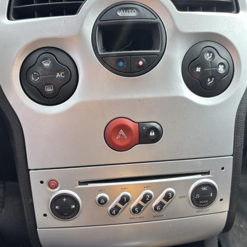 Face avant RENAULT GRAND MODUS Photo n°18