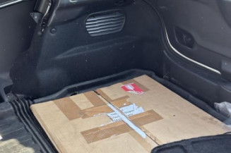 Ecran GPS PEUGEOT 208 1