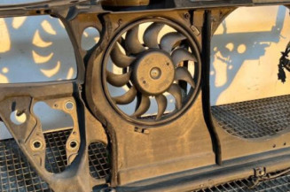 Face avant AUDI A4 1