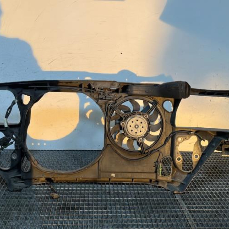 Face avant AUDI A4 1 Photo n°5