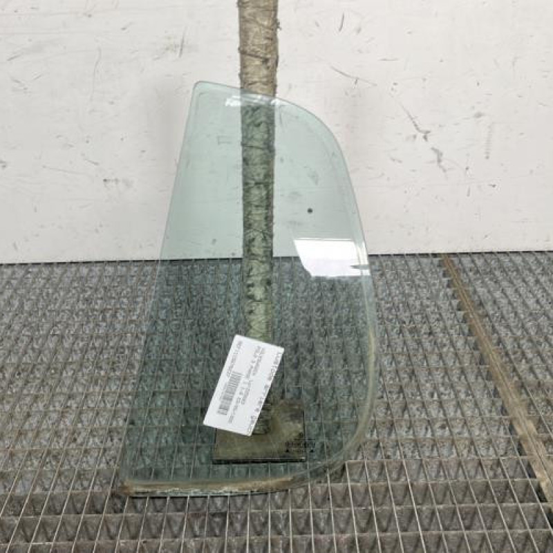 Custode arriere gauche (porte) VOLKSWAGEN POLO 3 Photo n°2