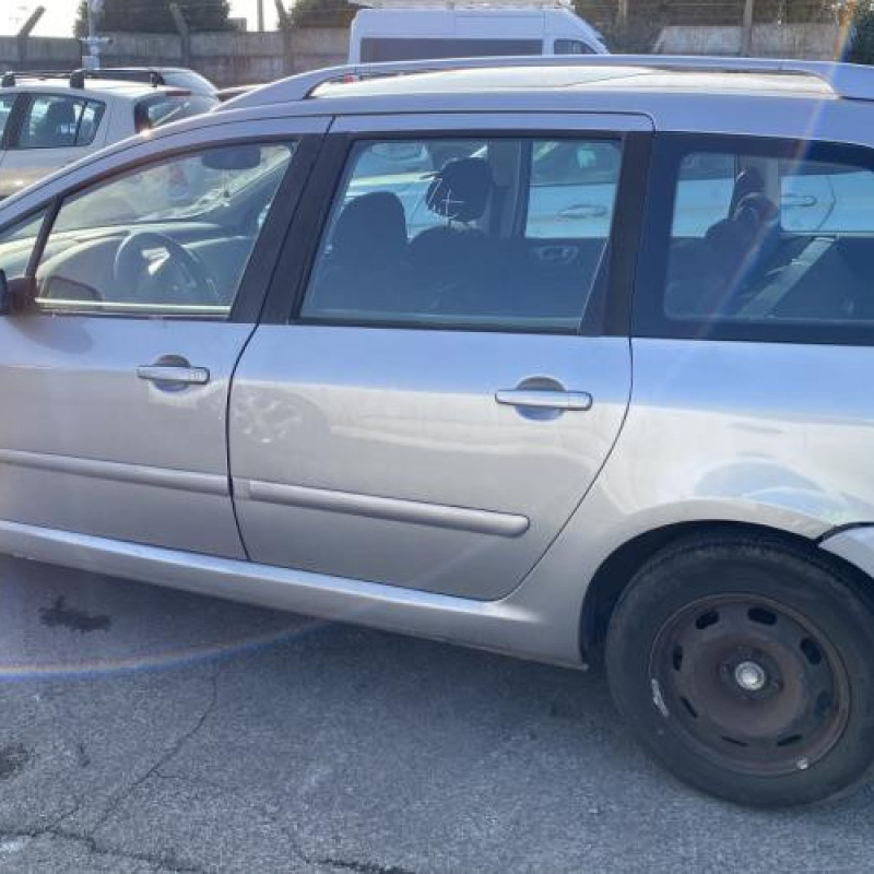 Feu arriere principal droit (feux) PEUGEOT 307 Photo n°20