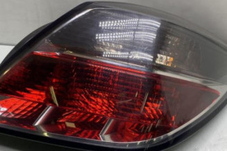 Feu arriere principal droit (feux) OPEL ASTRA H Photo n°1