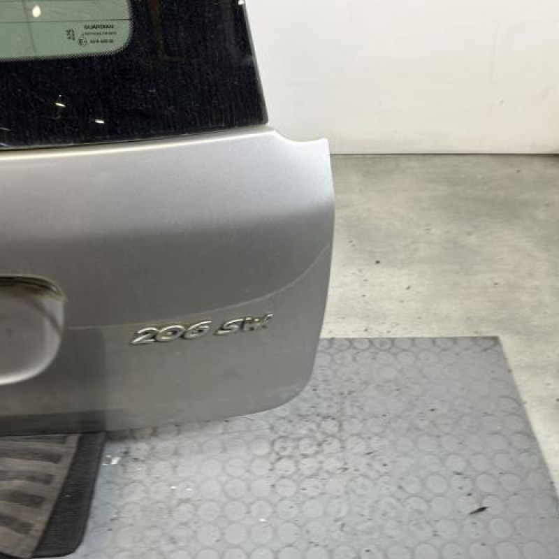 Malle/Hayon arriere PEUGEOT 206 Photo n°4